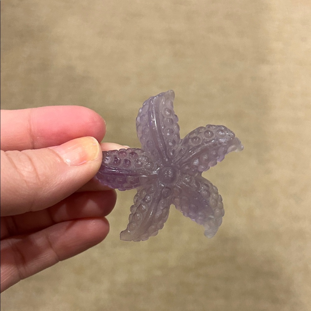 Lavender Fluroite Starfish Crystal Figurine - Picture 5 of 9